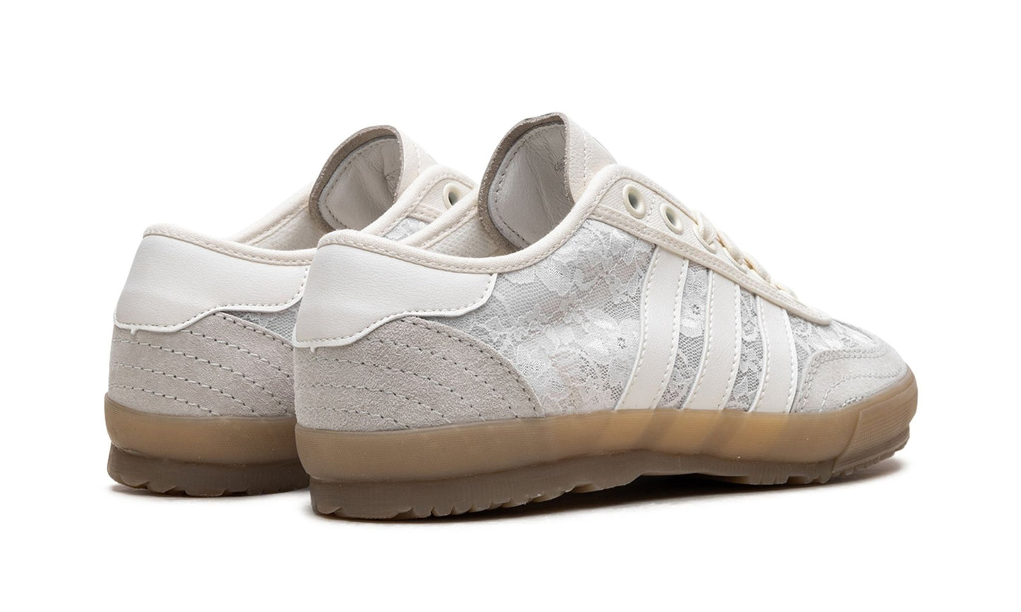 adidas Tischtennis NAKED Copenhagen Silvery Daisy Lace Pack