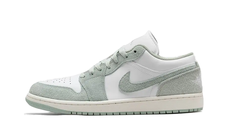 Jordan 1 Low SE Seafoam