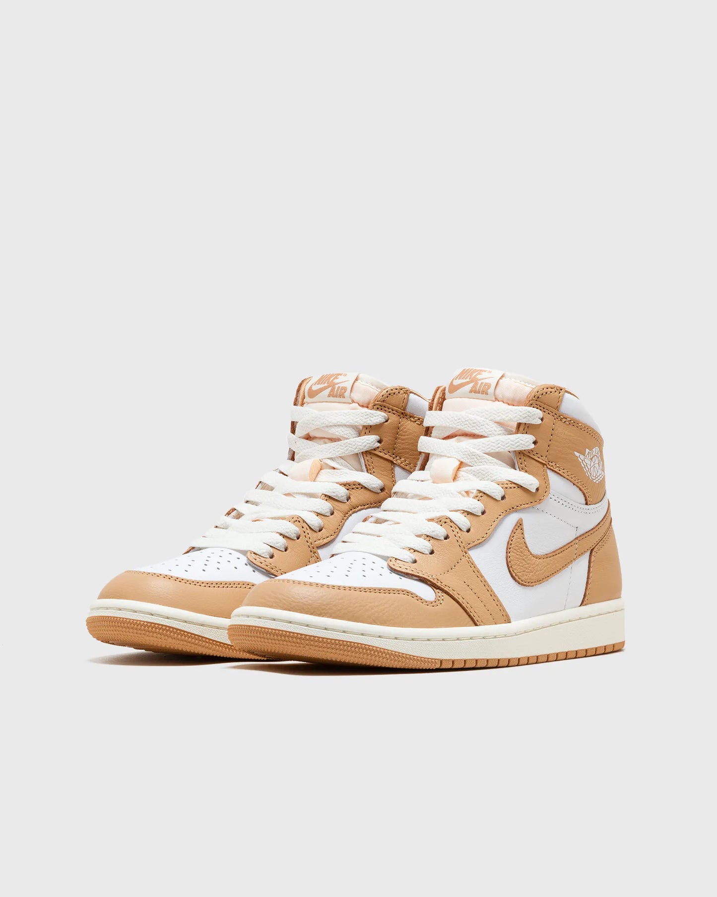 Jordan 1 Retro High OG Praline (Women's)