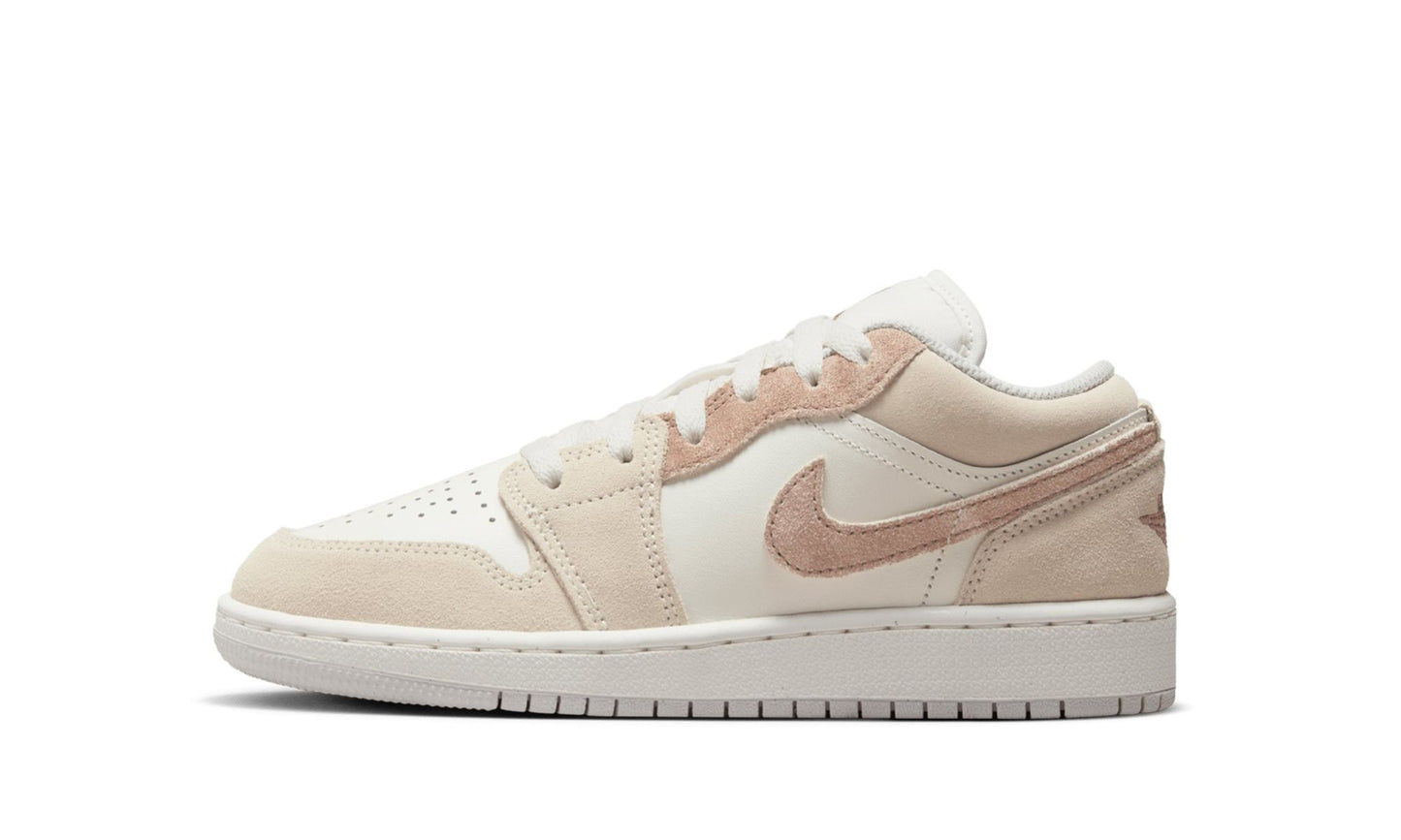 Jordan 1 Low SE Legend Light Brown