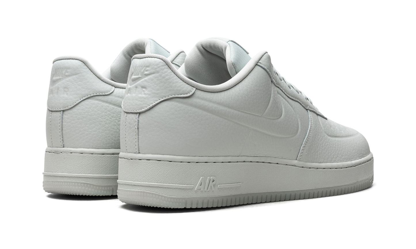 Nike Air Force 1 Low '07 Pro-Tech Waterproof Light Silver