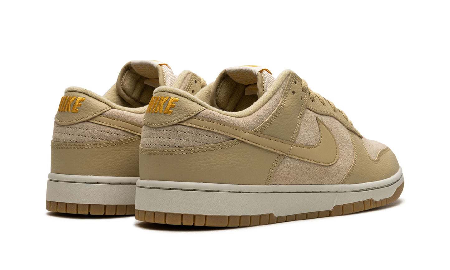 Nike Dunk Low Khaki Suede Gum