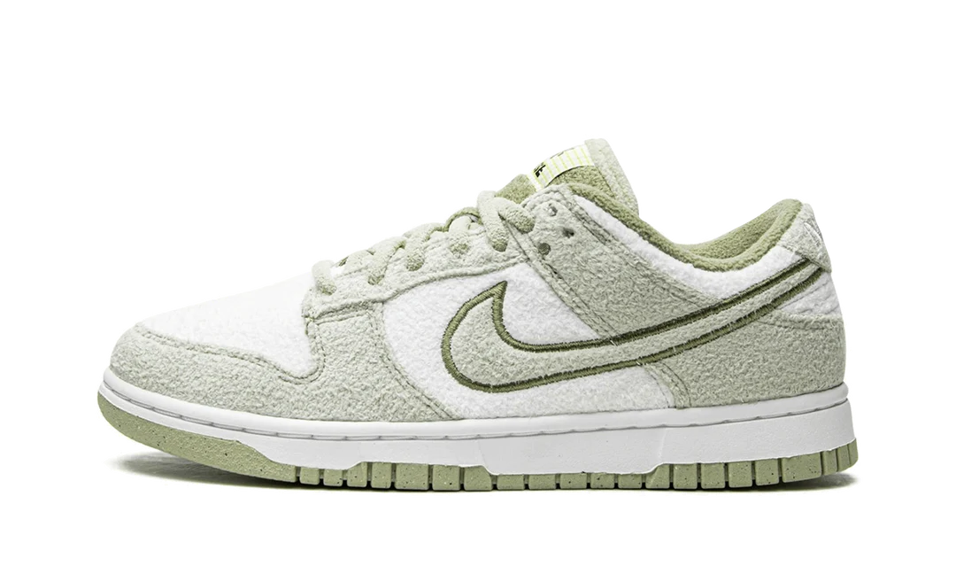 Nike Dunk Low SE Fleece Pack Honeydew (Women's)